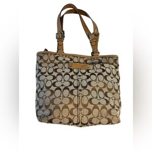 Coach Hampton Signature Brown Tote Bag F13077